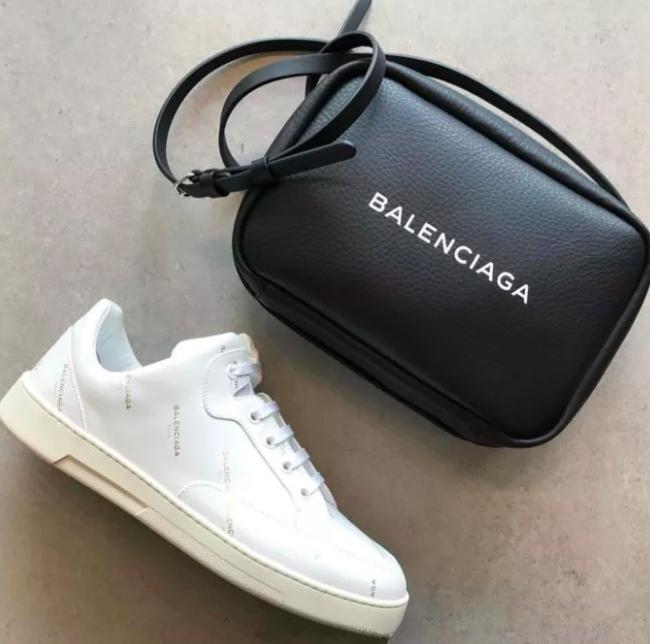 balenciaga小包包,balenciaga包包鳄鱼皮