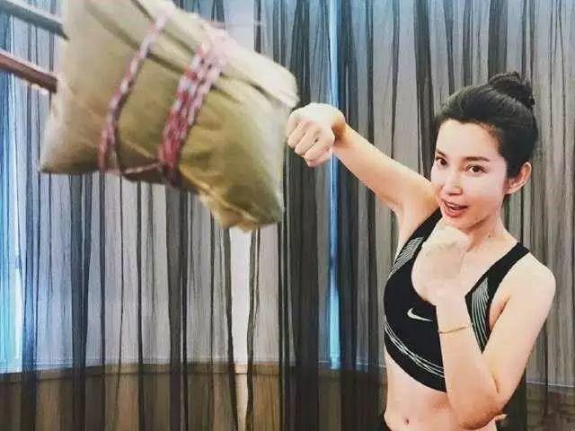 精致小学生在学校的一天,精致的小学生