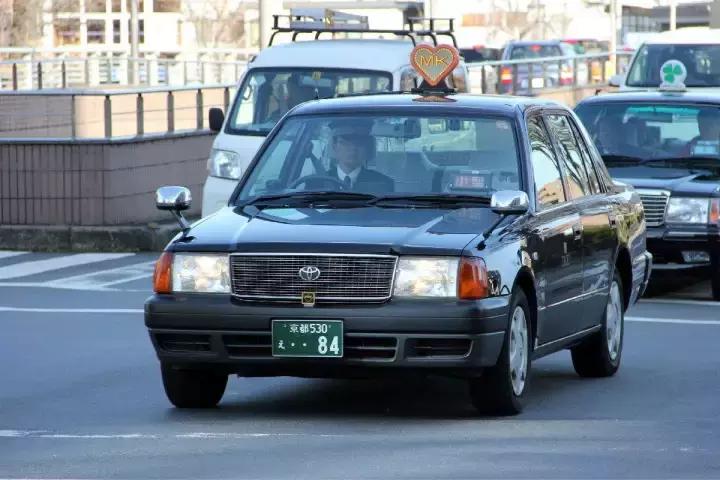 出租车最经典的车型,各国出租车车型大全