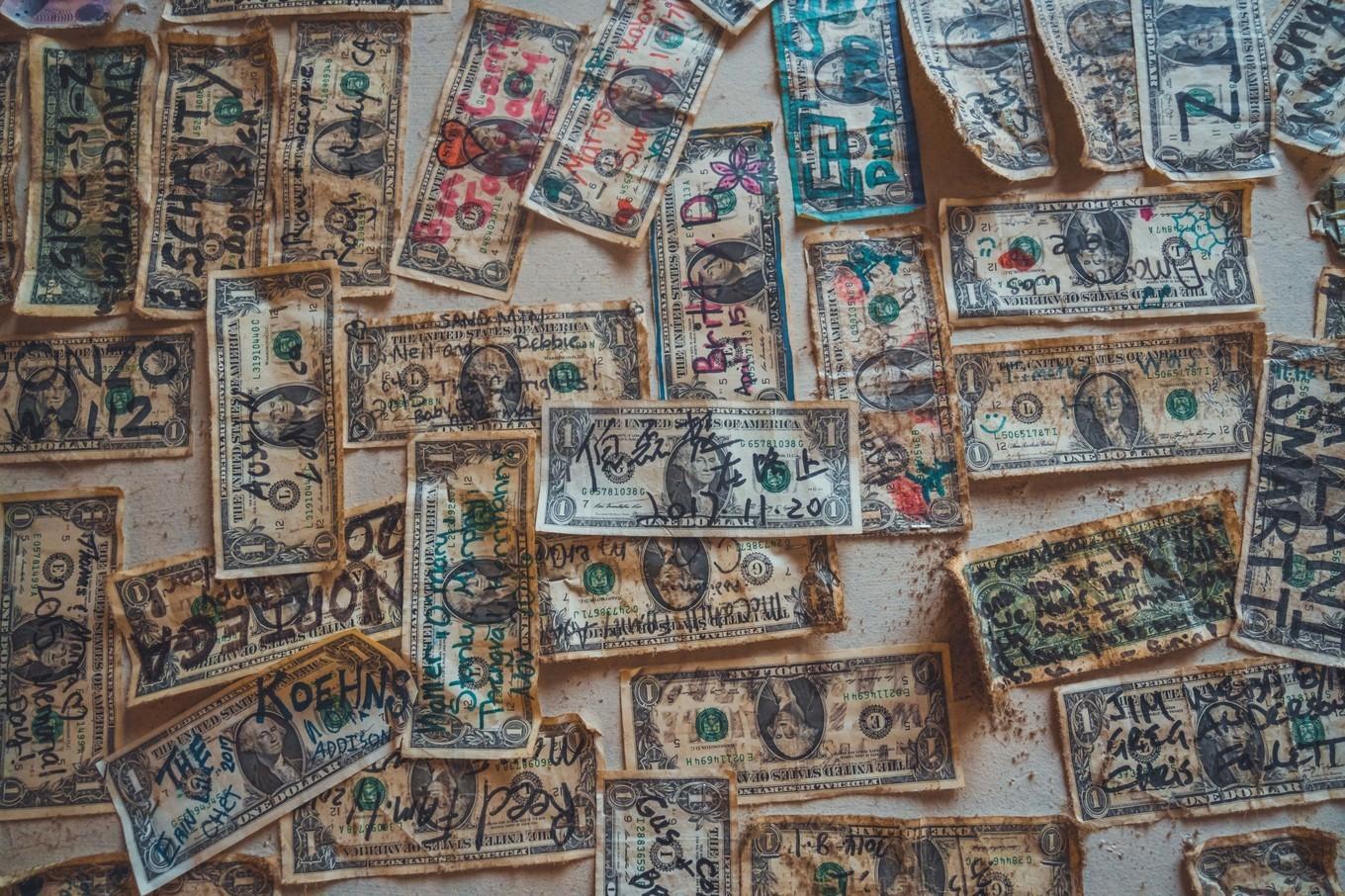 鍐呭崕杈惧窞鑻辨枃姝屾洸,鍐呭崕杈惧窞鐨勬瓕