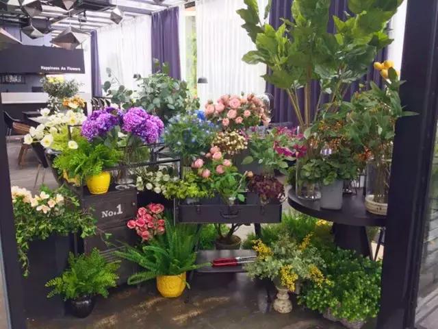 三亚鲜花网红打卡咖啡厅,三亚海边最近咖啡厅