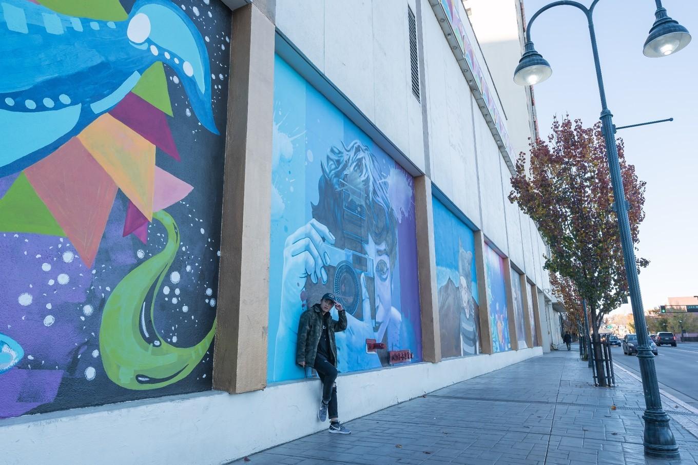 鍐呭崕杈惧窞鑻辨枃姝屾洸,鍐呭崕杈惧窞鐨勬瓕