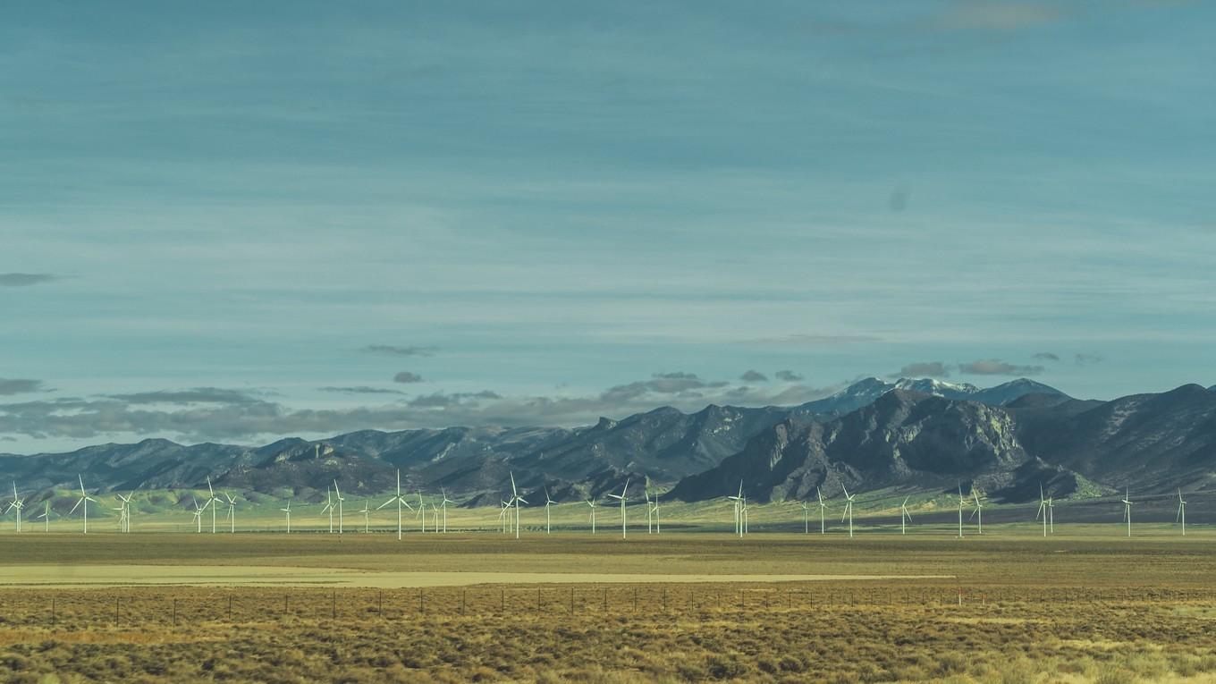 鍐呭崕杈惧窞鑻辨枃姝屾洸,鍐呭崕杈惧窞鐨勬瓕