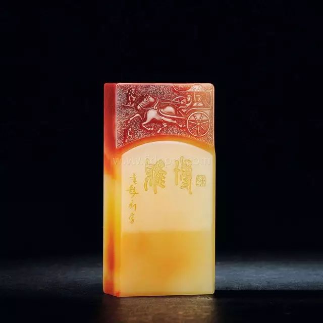 比钻石还贵的石头一克可以卖2亿,假如石头比钻石要贵