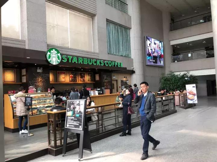 星巴克杭州8店声音分贝测试,客群、社会文明剪影