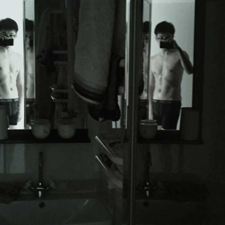 系统健身一年半胸肌变化,健身怎么让胸肌更有型