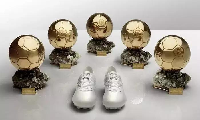 梅西第七座金球c罗反应,c罗打破国家队进球纪录的新球鞋