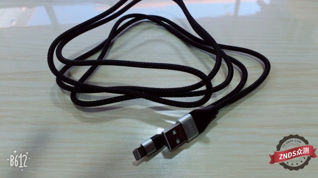 「ZNDS众测」oyeii苹果原装数据线不但好看更好用