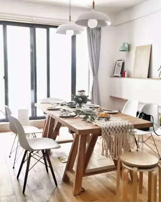 爱种花的姑娘,爱养花的女人都想把生活过的精致