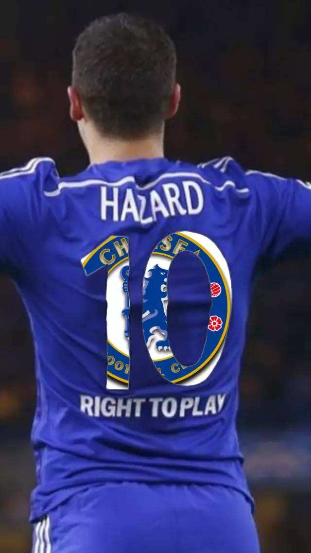 关于足球的炫酷手机壁纸,少年感的足球壁纸