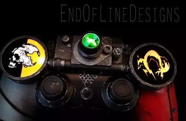 当你在玩游戏时，这些人已经把游戏手柄玩出花来了