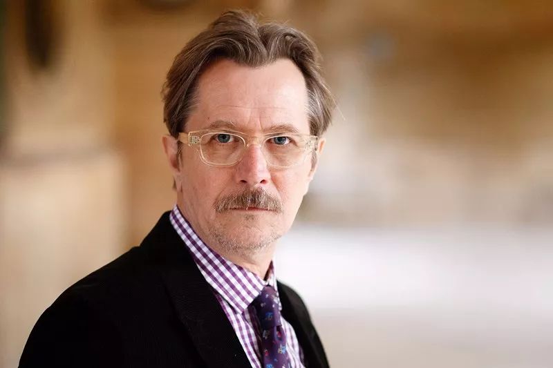 涓樺悏灏斿拰灏忓ぉ鐙兼槦鏄竴涓紨鍛樺悧,涓樺悏灏斿拰灏忓ぉ鐙兼槦