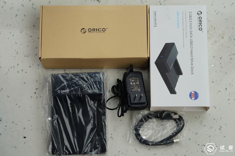 orico奥睿科m.2移动硬盘盒评测,orico奥睿科移动硬盘盒拆卸