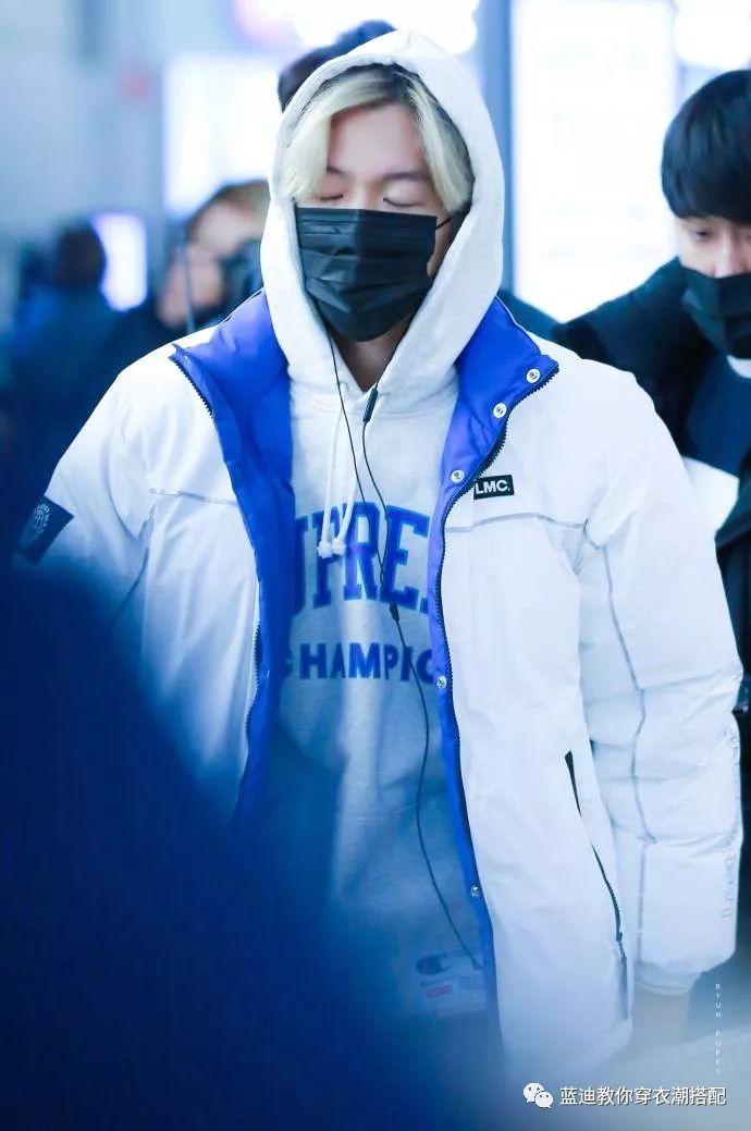 插播男明星｜边伯贤罗志祥金在中机场*服私**，活动*服私**搭配