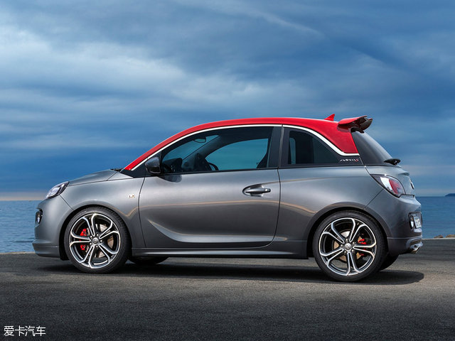 最美汽车盘点,爱卡年度汽车排行