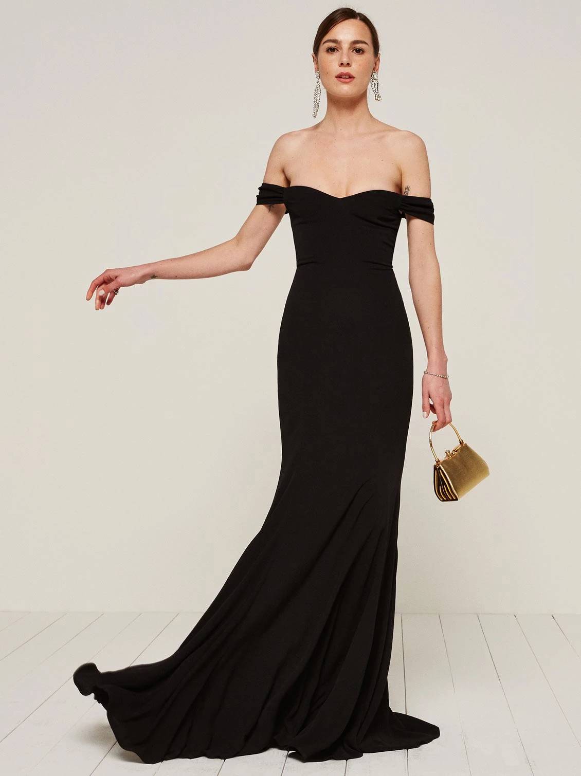 好看且质量好的连衣裙,这三款连衣裙能从秋美到冬