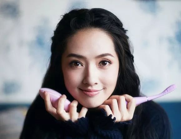 洗脸界的最黑科技，用手洗10遍不如用它洗1遍！