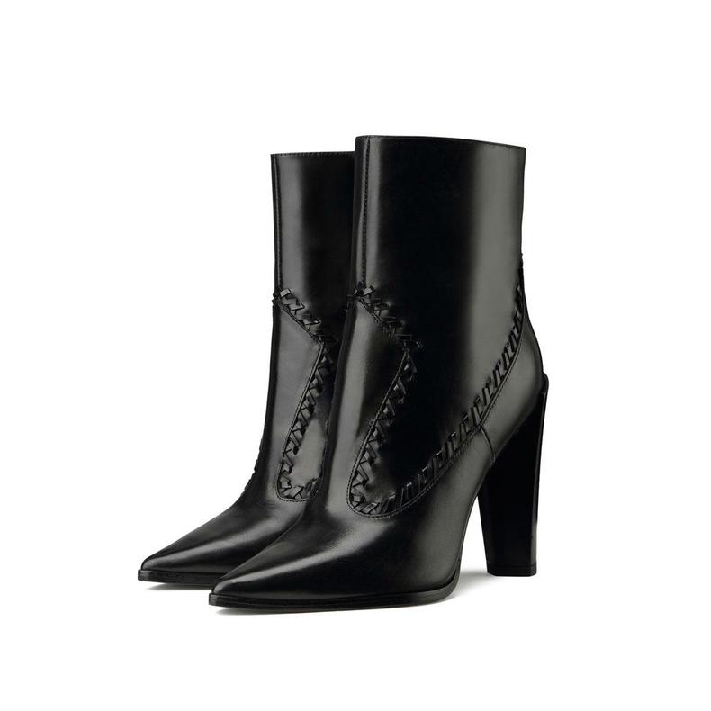 女神必穿高跟鞋,女神必备的短靴