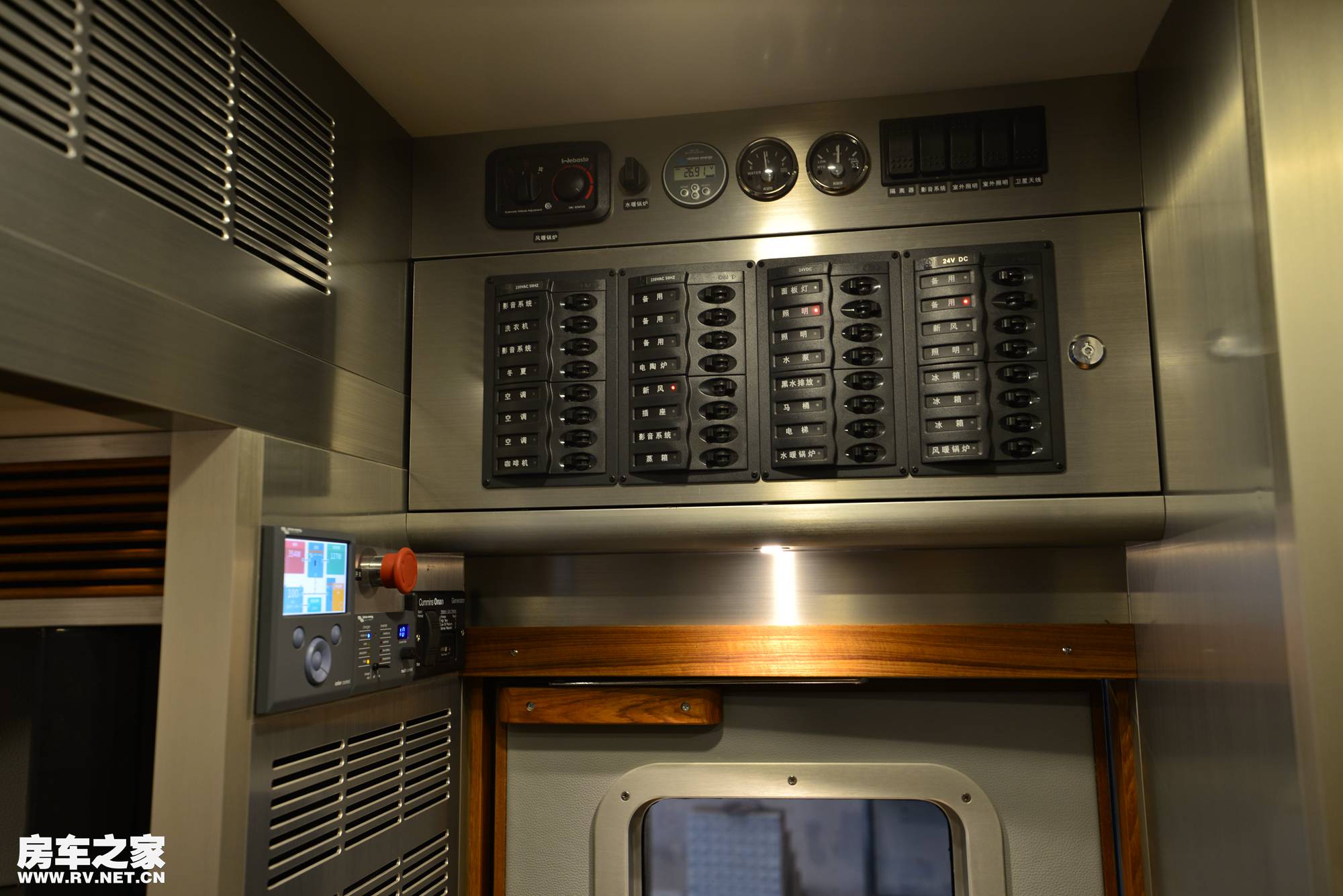 阿莫迪罗征服者越野房车多少万元,阿莫迪罗征服者多少钱