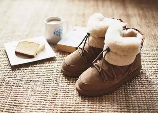 比ugg还早的雪地靴品牌,除了ugg还有什么好穿的鞋
