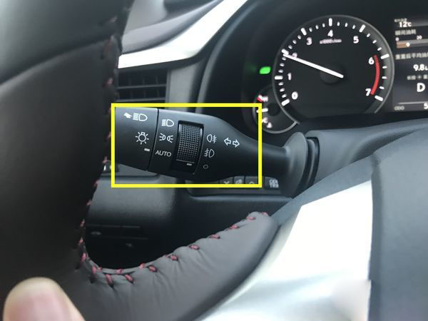 试驾雷克萨斯rx200视频,试驾雷克萨斯ux200锋尚版