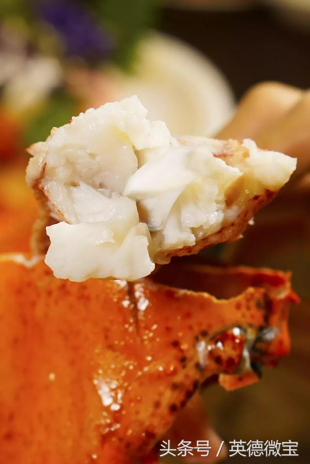 椰林6号海鲜码头，卖龙虾，这个价格很新鲜！