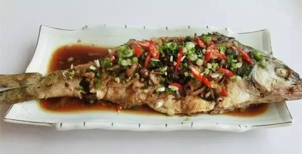 厨师教你如何吃鱼原汁原味,最实用9个吃鱼技巧视频