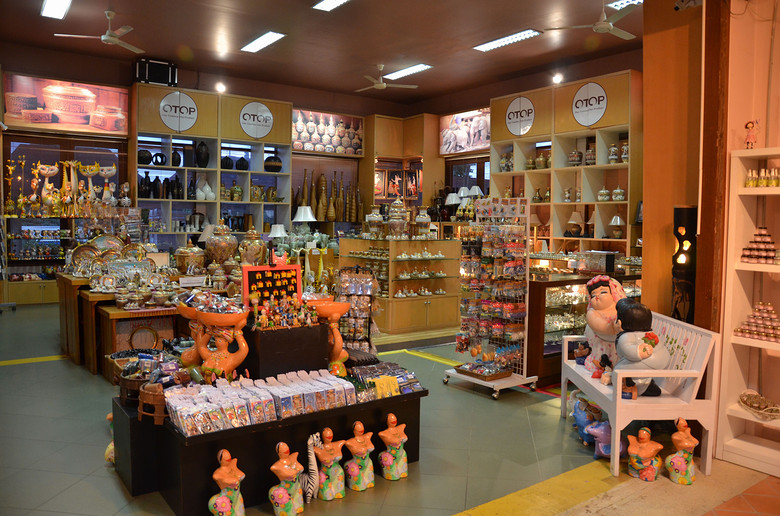 普吉岛购物必买的特产,普吉岛711购物必买