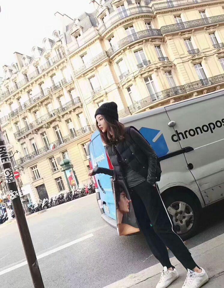 显酷显高显瘦的垂感哈伦裤,哈伦裤这么流行这样穿显瘦又时尚