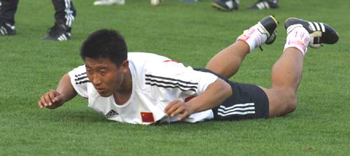 足球十大铁血后卫排名,足坛第一铁血后卫