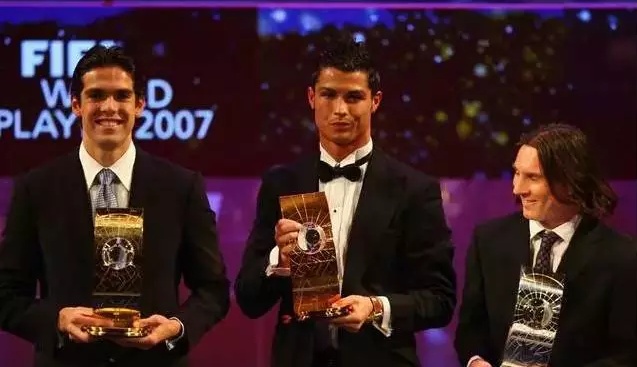 又一代青春的落幕,曾经力压c罗和梅西的卡卡