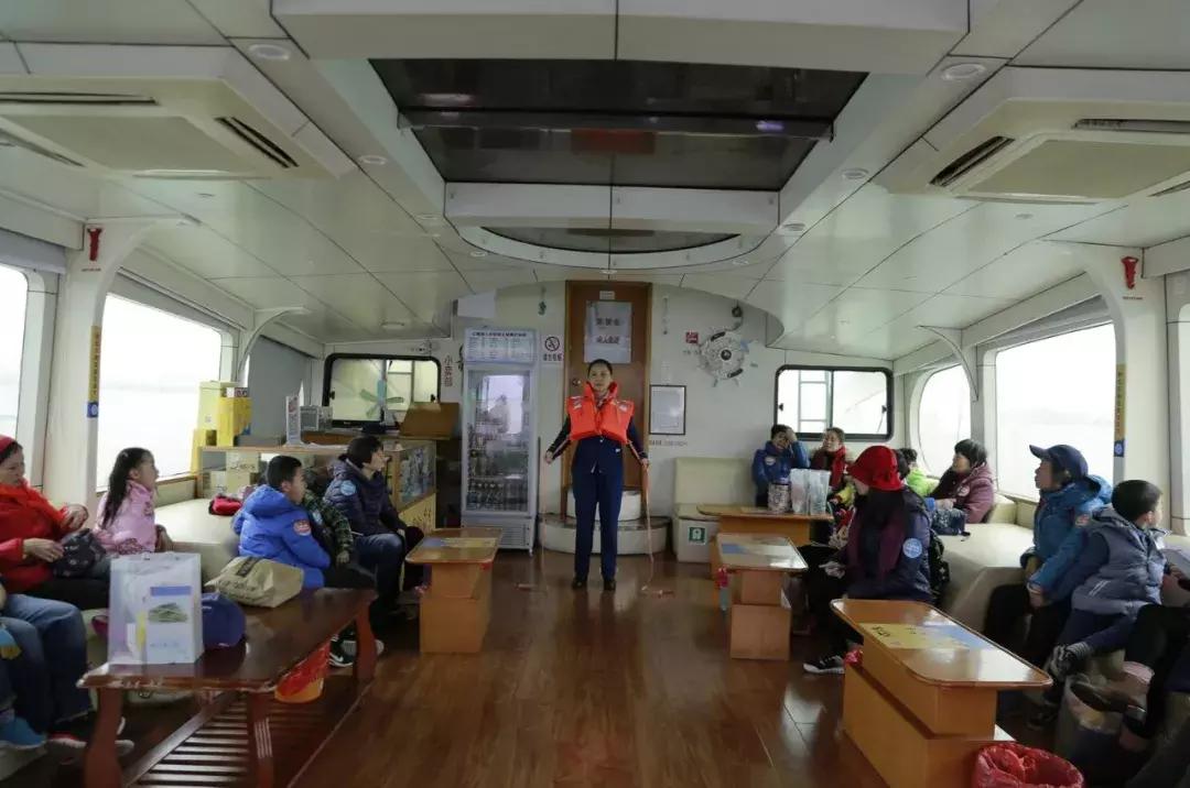 湛江十里军港特呈岛亲子游