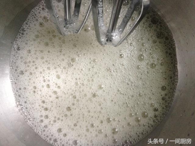 怎么用电饭锅做出蓬松柔软的蛋糕,用电饭煲做出蓬松柔软的蛋糕
