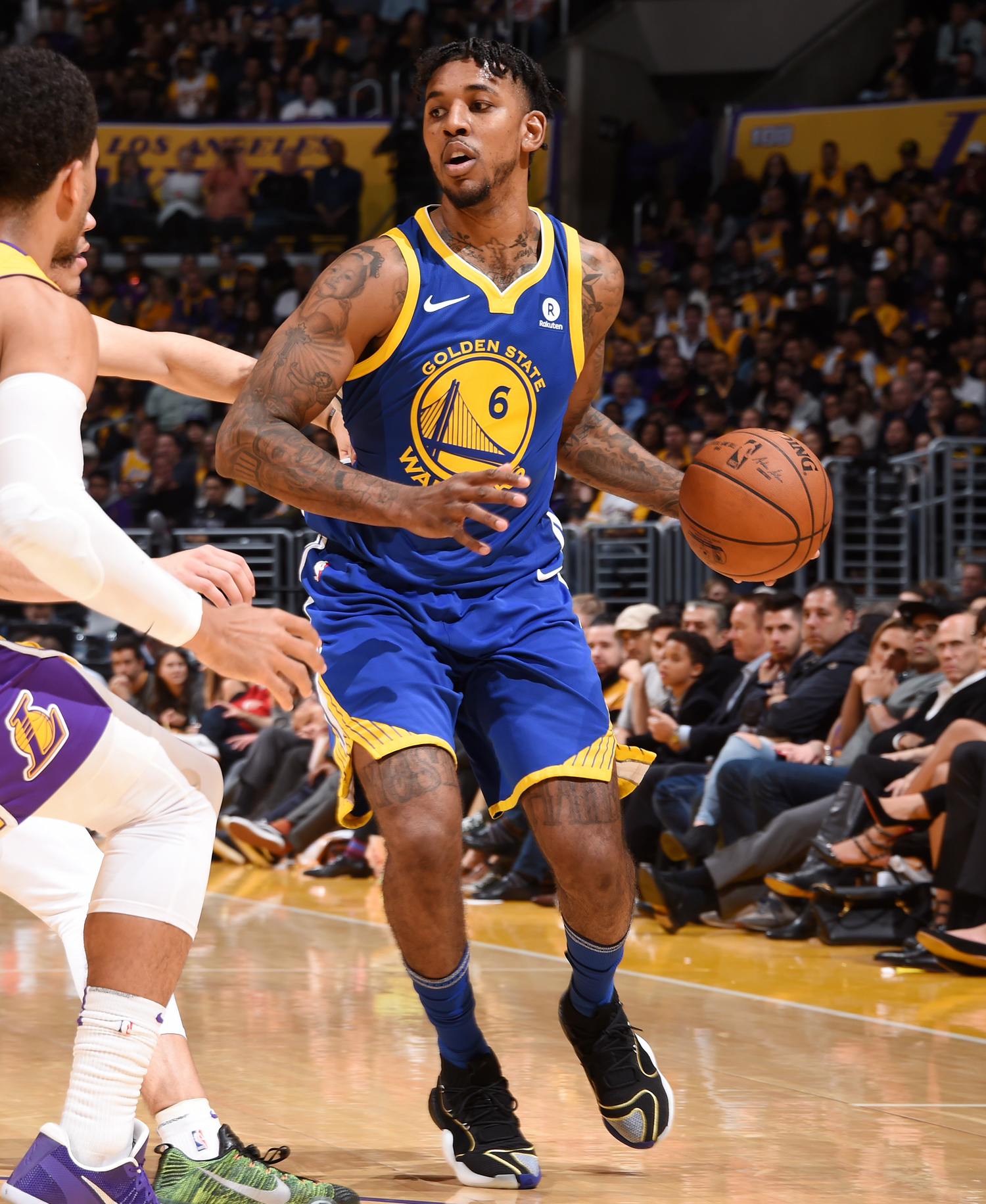 英格拉姆adidas篮球鞋,英格拉姆尼克杨拉塞尔