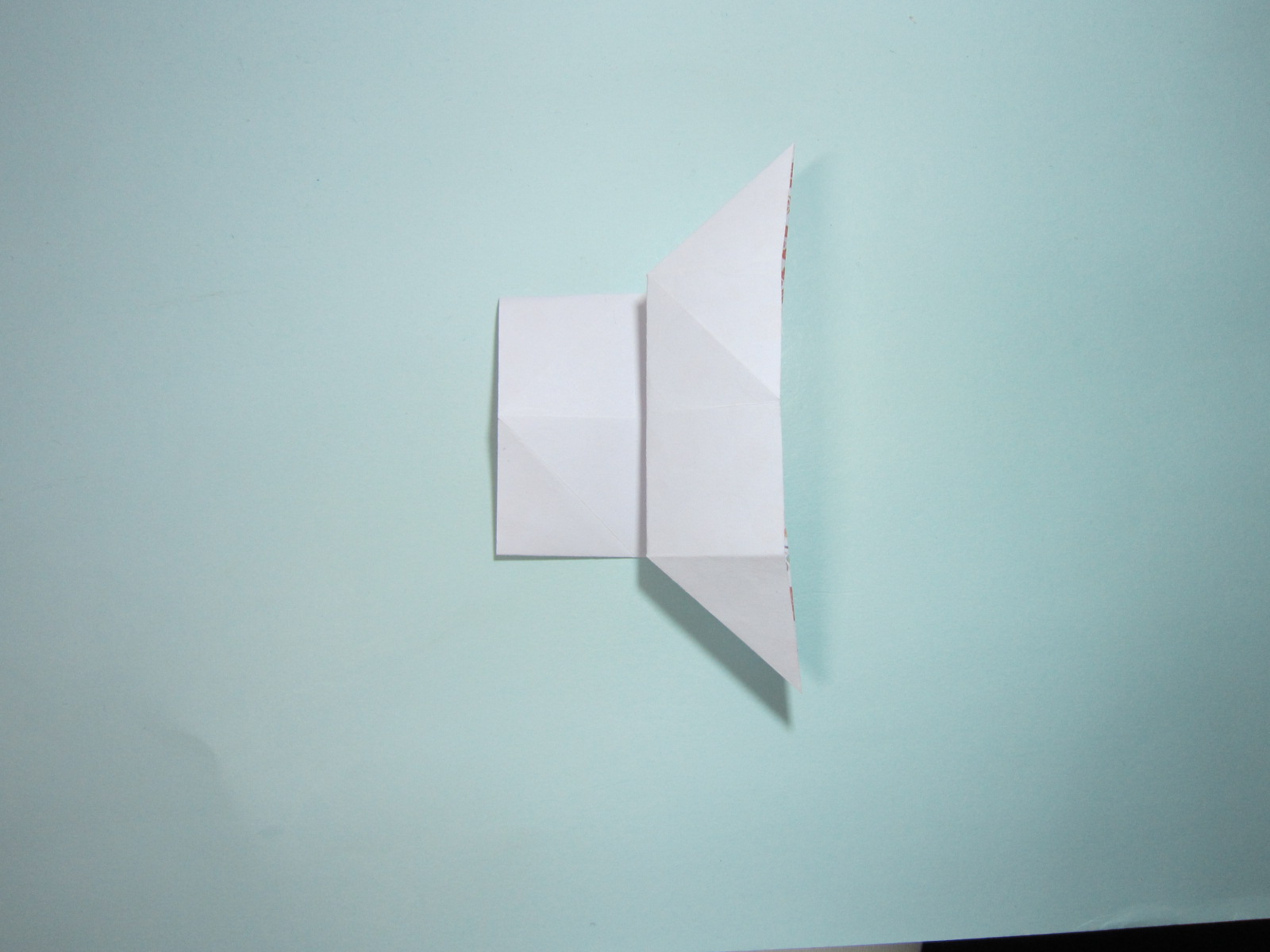 花篮折纸的折法,小花篮折纸手工制作步骤书面解说