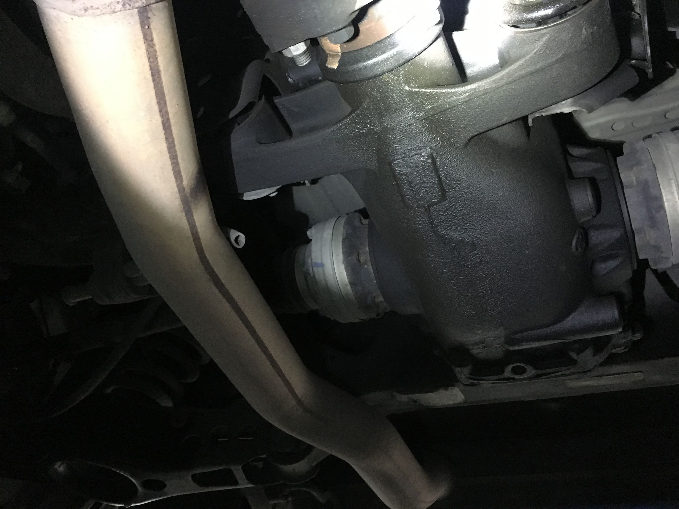 花24万买二手什么样的车,新款的凯迪拉克cts多少钱