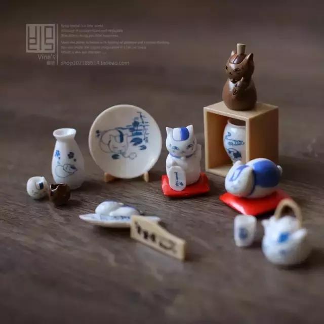 陶瓷摆件猫 (瓷摆件猫)