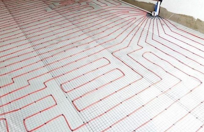 电地暖和水地暖区别在哪如何选择,家里安装电地暖好还是水地暖好