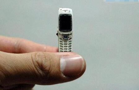 世界上最小的按键手机,世界上最小的按键机