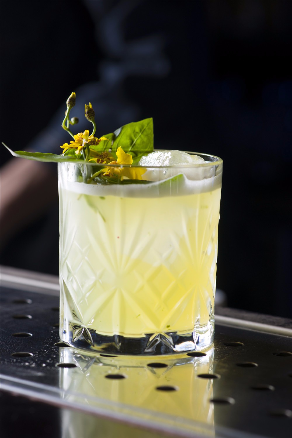 一家距离西湖仅隔2公里的治愈系清吧，六杯关于生活与爱的鸡尾酒