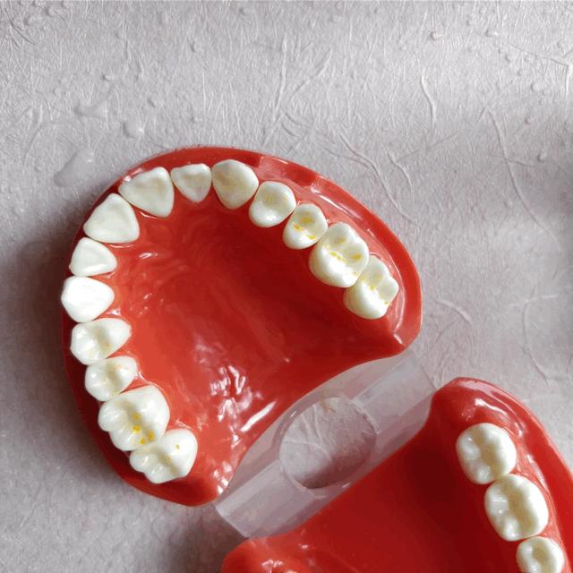 改变刷牙方式?只要一支OcleanOne智能牙刷就可以了