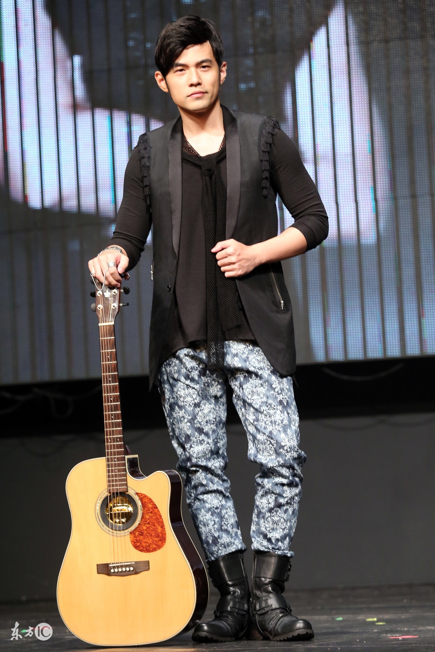 鎴戝枩娆㈠懆鏉颁鸡鐨勬瓕,鎴戝枩娆㈠懆鏉颁鸡鑻辨枃