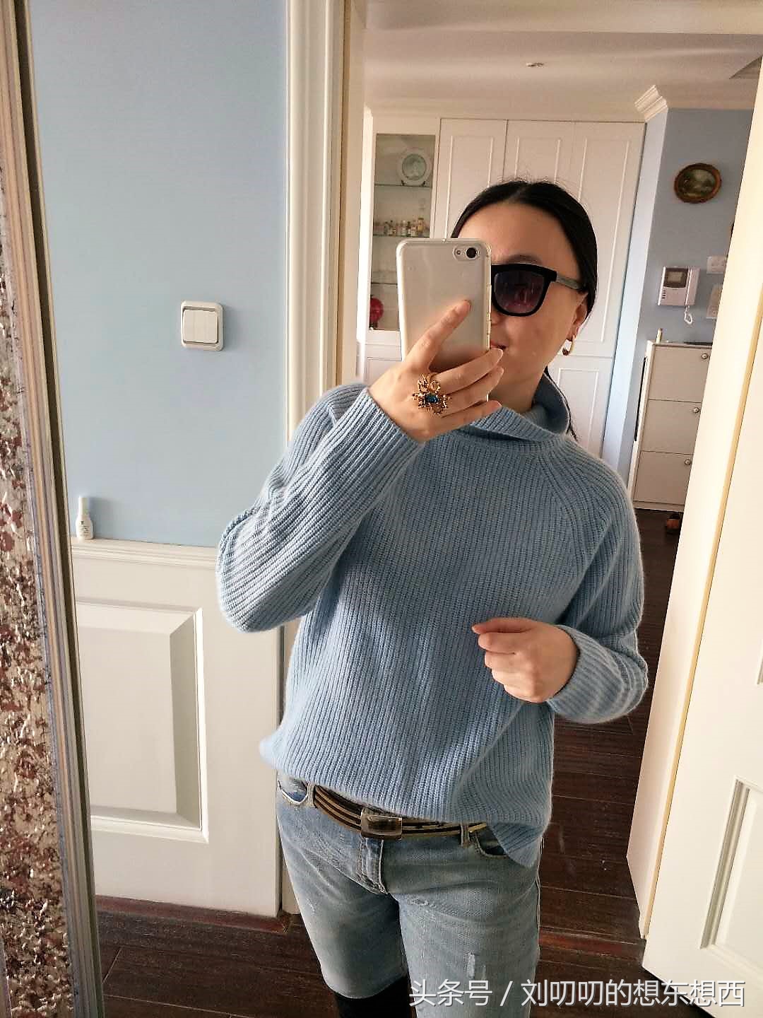 黑look搭配轻松随意,一日一look内搭图片