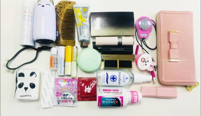 圣诞小分享——女生包包里的小东西