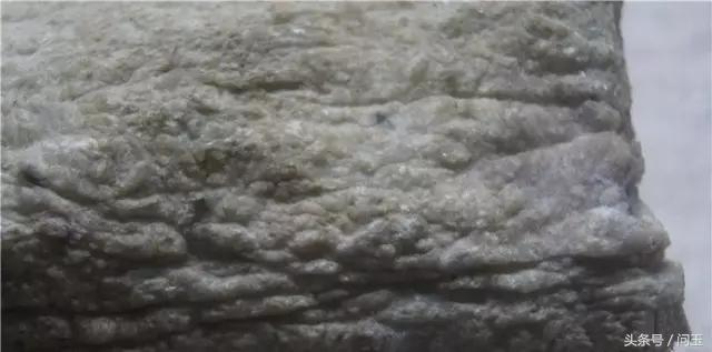 翡翠原石老料子,翡翠原石老皮壳是什么意思