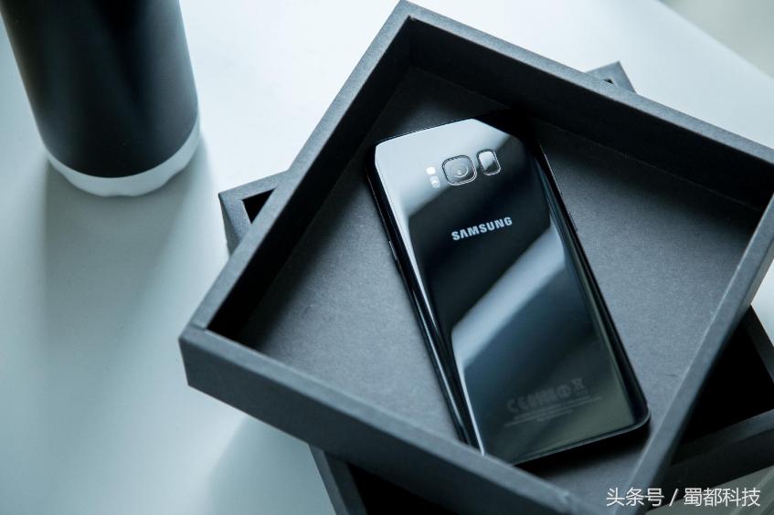 三星S8的五种解锁方式,你更喜欢那个?苹果:FaceID谢谢!