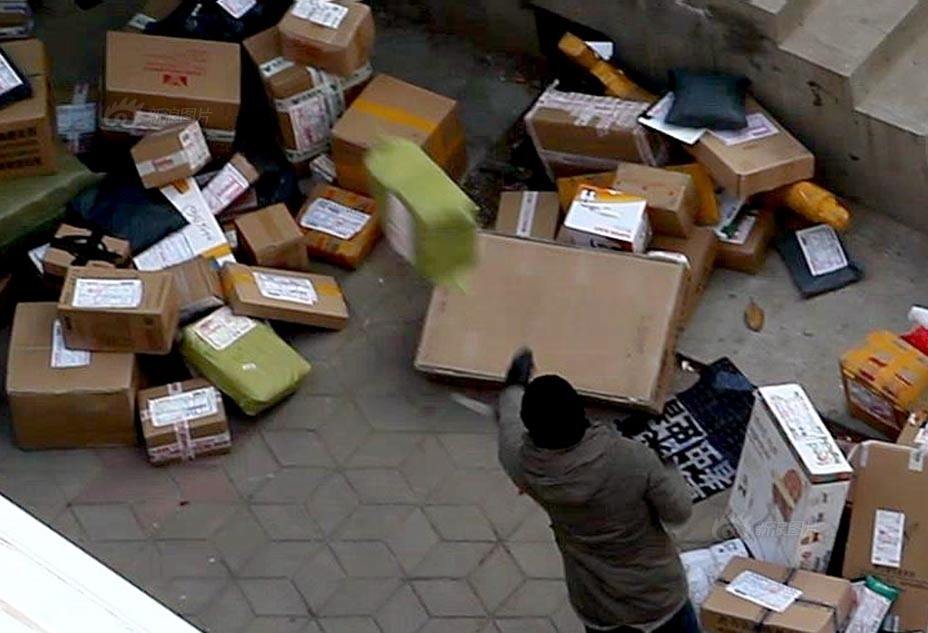 寄东西被快递公司损坏怎么办,快递发苹果摔烂了可以找快递嘛