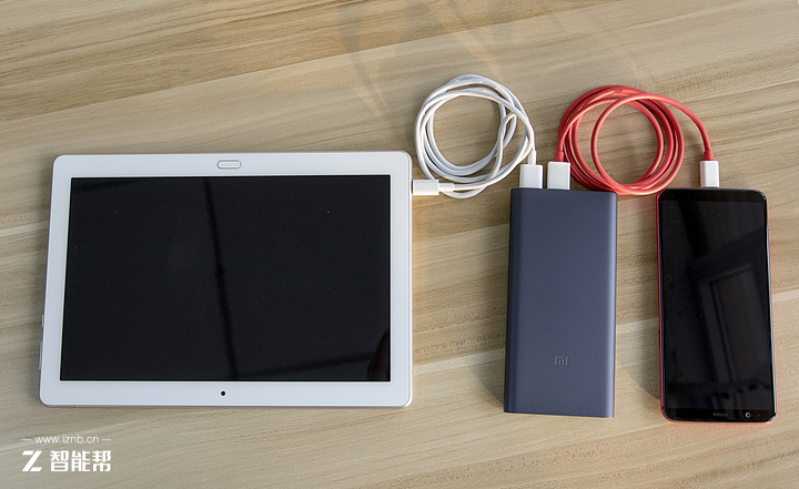 小米移动电源2拆解图详细,新小米移动电源2支持快充协议