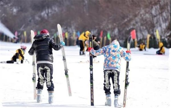 国内最刺激的滑雪场,西安周边滑雪场推荐