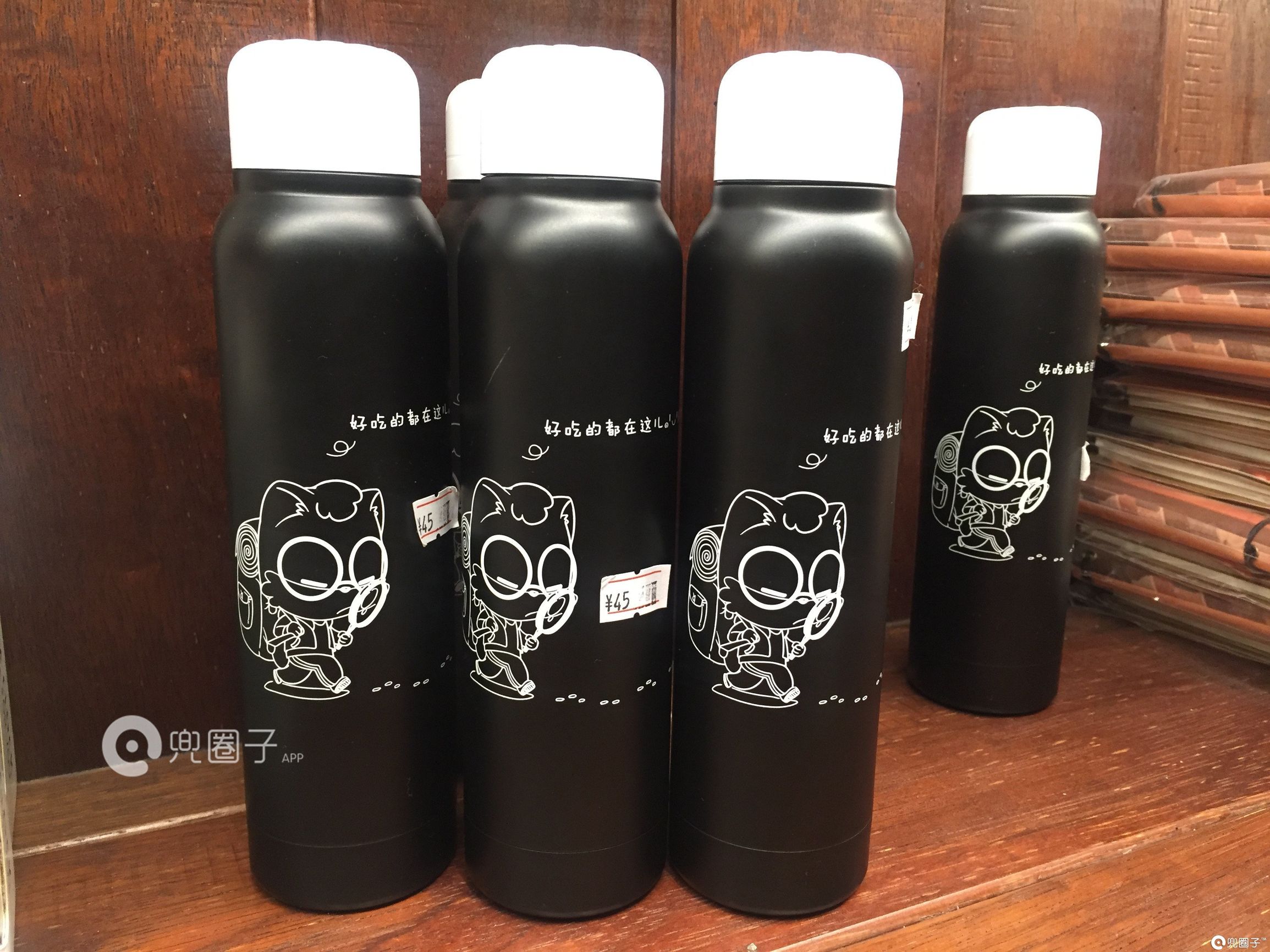 万达金街三只松鼠实体店,万达逛了一圈啥都没买